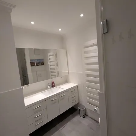 Haus Strandburg Apartment *