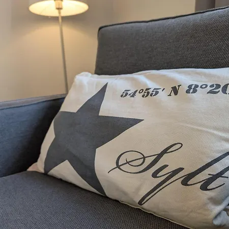 Haus Strandburg Apartment *